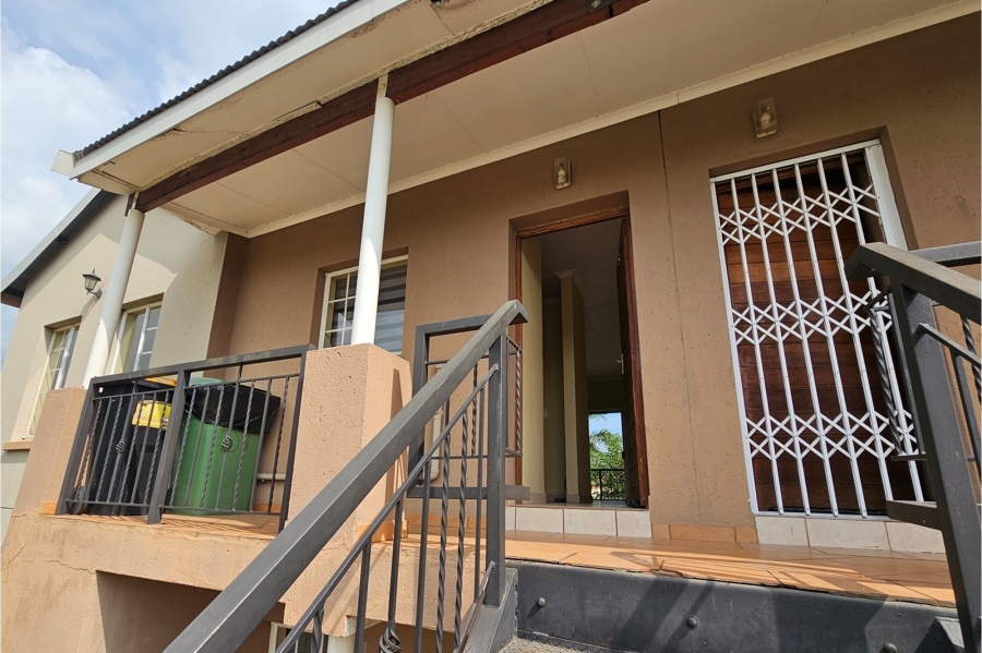 2 Bedroom Property for Sale in Cashan North West